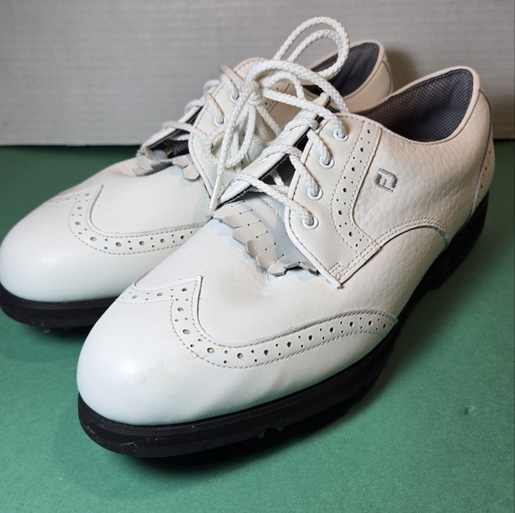 FOOT JOY GOLFING SHOES Soft Joys TERRAINS NWOT Women's Size 9.5 ⛳️ - Picture 1 of 8